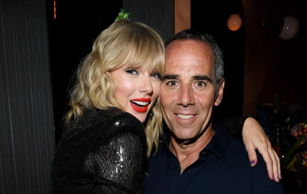 Fundador de Republic Records: Taylor Swift no trabaja para mí, yo trabajo para ella