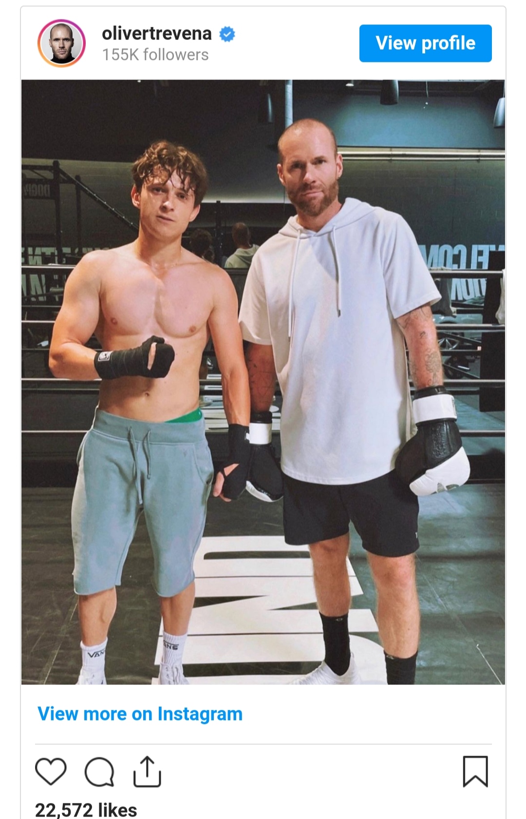 Tom Holland deja bocabiertos a millones de fans con candente fotografía de su cuerpo