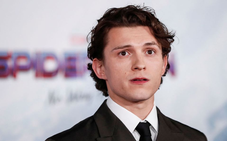 Tom Holland no logra triunfar como actor principal a menos que sea con 'Spiderman'