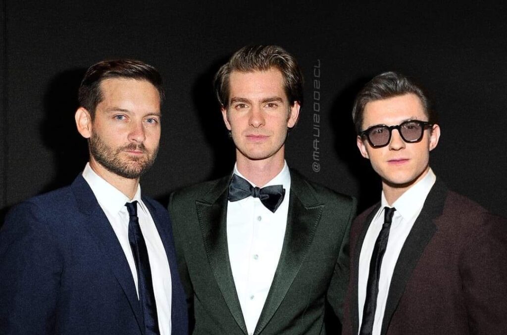 Tom Holland y Tobey Maguire felicitan a Andrew Garfield por su nominación al Oscar y se viraliza el momento