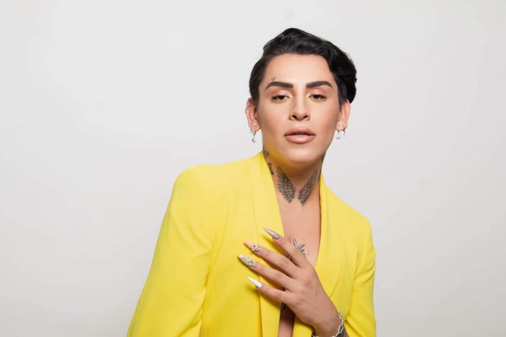 "Y este loco sin talento que": Kunno revela como lo tratan sus compañeros de Netflix para su nueva serie