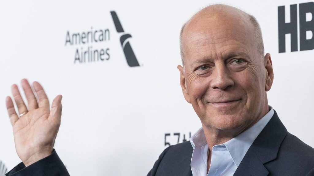 Bruce Willis es diagnosticado con demencia y se retira definitivamente del cine