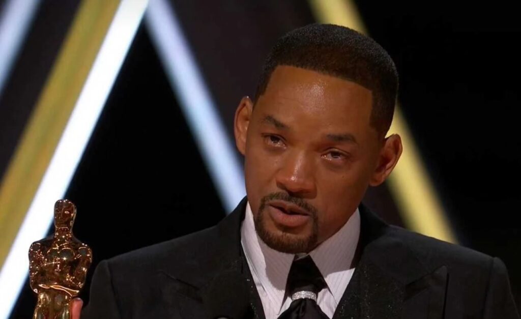 La academia ordenaría a Will Smith que devuelva su Oscar por romper el código de conducta