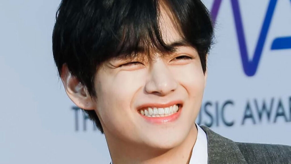 V de BTS entristece a ARMY tras revelar que borró las canciones de su mixtape