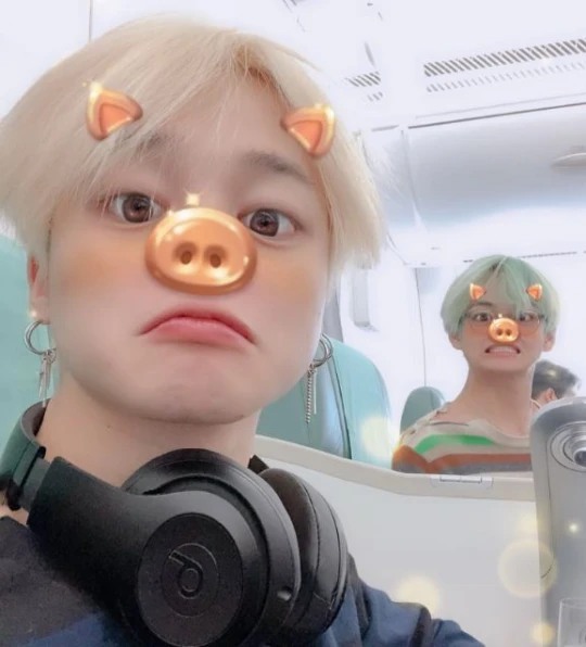 Así se comporta BTS cuando está en un avión a 20 mil pies de altura camino a Estados Unidos