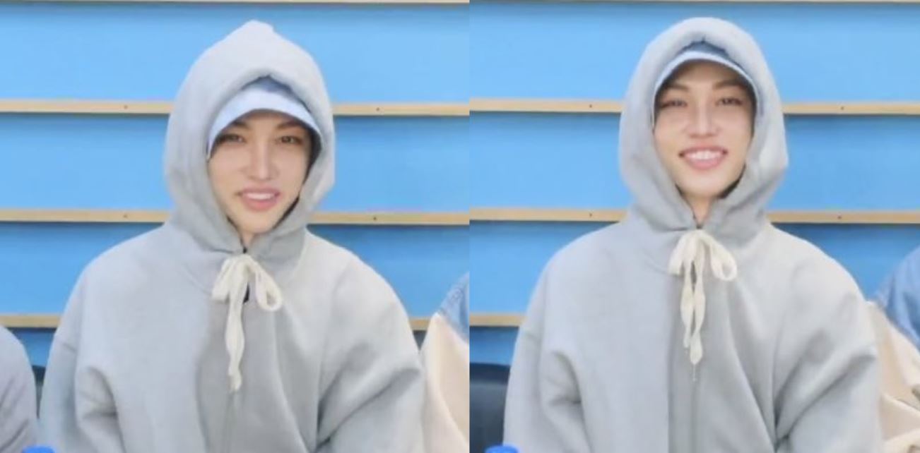 Felix de Stray Kids causa ternura al intentar ocultar su nuevo color de cabello Felix de Stray Kids causa ternura al intentar ocultar su nuevo color de cabello