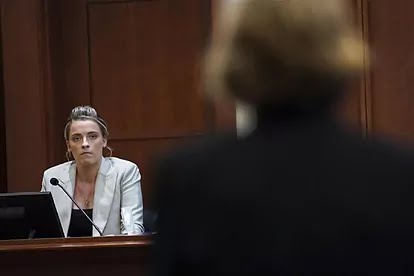 Hermana de Amber Heard asegura que ella también fué víctima de agresiones por parte de Johnny Depp