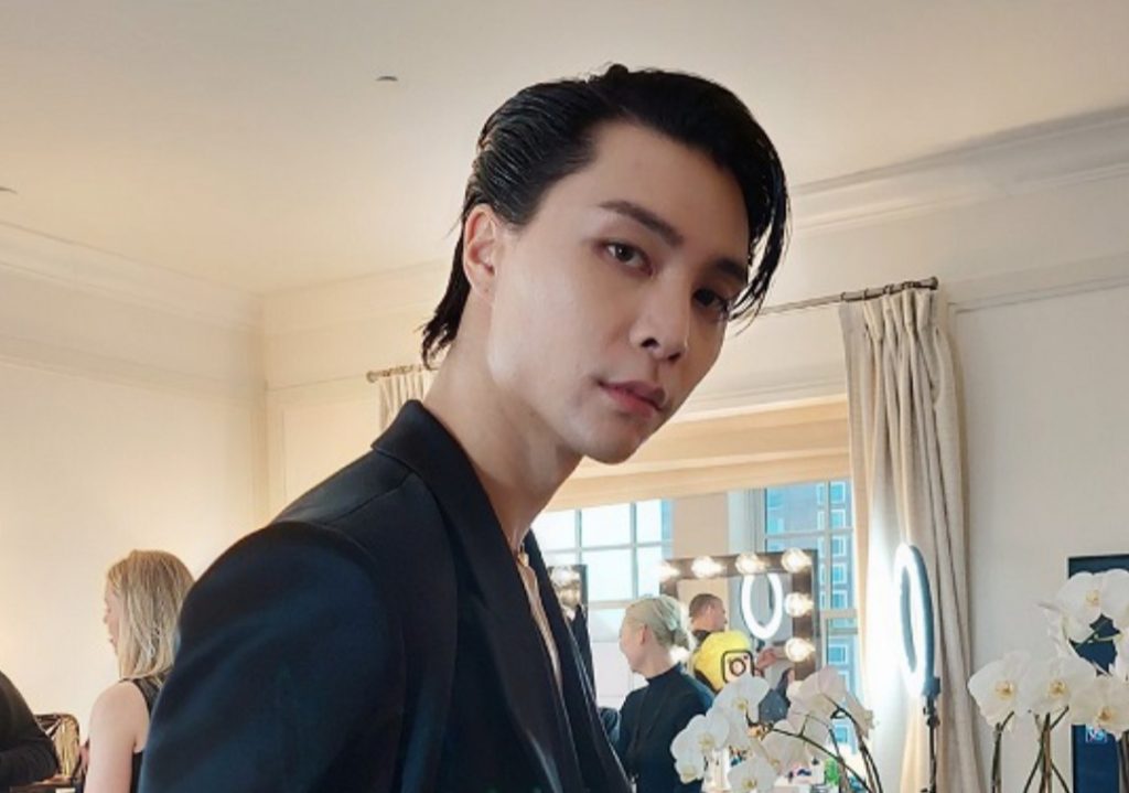 Johnny de NCT recibe comentarios racistas durante su aparición en Met Gala 2022