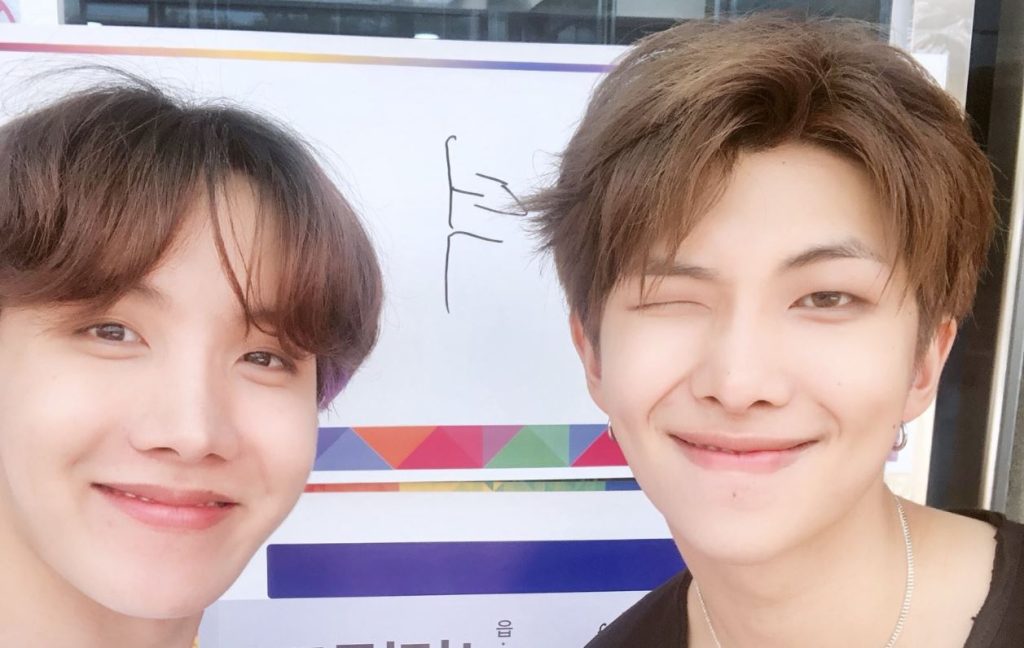 RM y J-Hope de BTS se pelearon por ganar una cita con esta hermosa chica