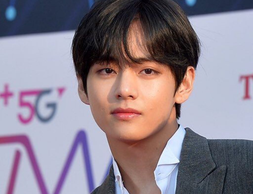 Mira estas seis veces en las que V se vio envuelto en rumores de romance