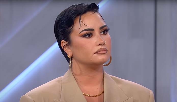 Demi Lovato sufrió accidente que la obligó a cambiar de Look, no creerás lo que pasó