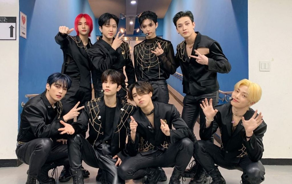 Fans preocupados por la salud de Stray Kids ya que JYP no les da descanso