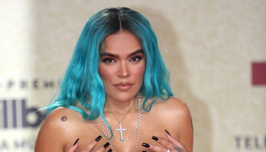 Karol G mostró su figura y su celulitis con mucho orgullo