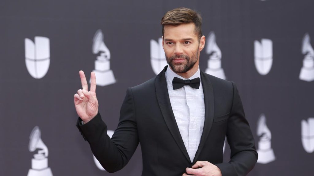 Sobrino de Ricky Martin confirma que mantenía una relación íntima con el artista