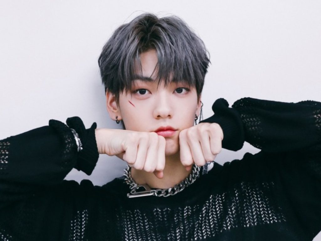 Soobin de TXT da la mejor respuesta a 'Yoongi cásate conmigo' durante un live