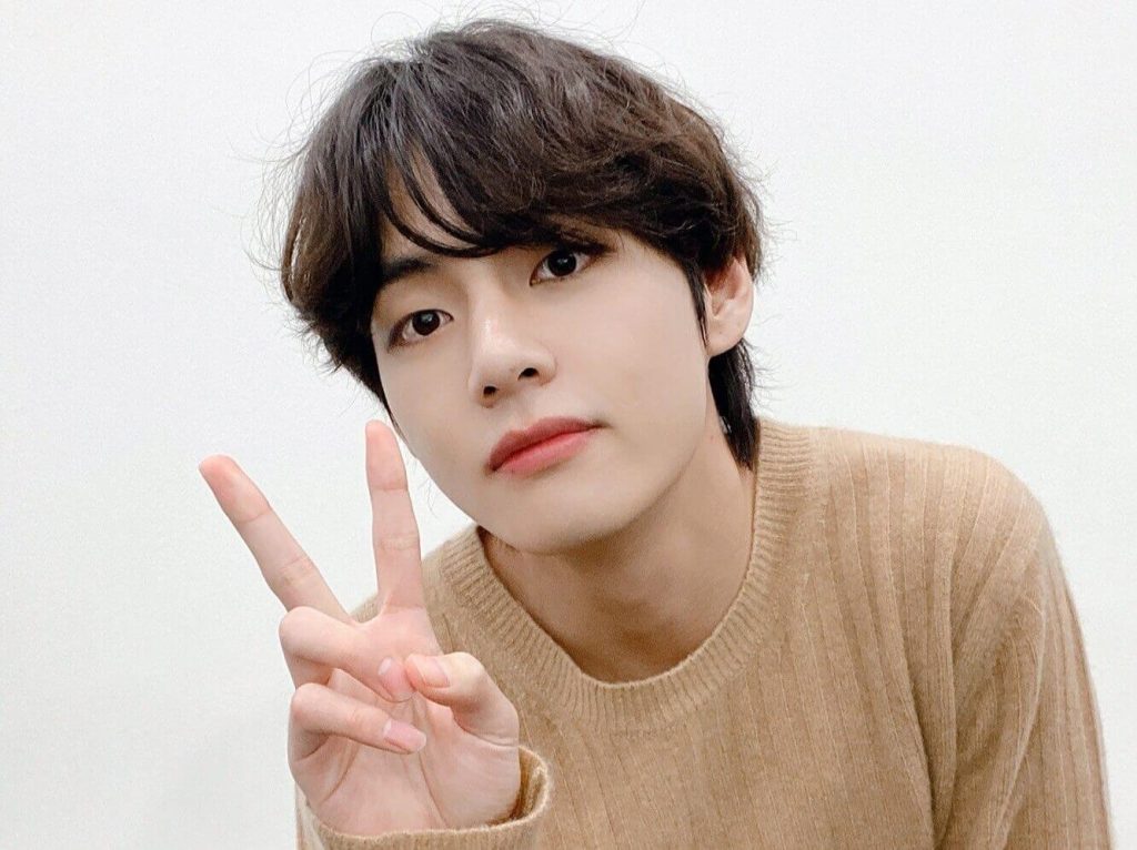 Taehyung de BTS confiesa error de actuación en los Grammy 2022