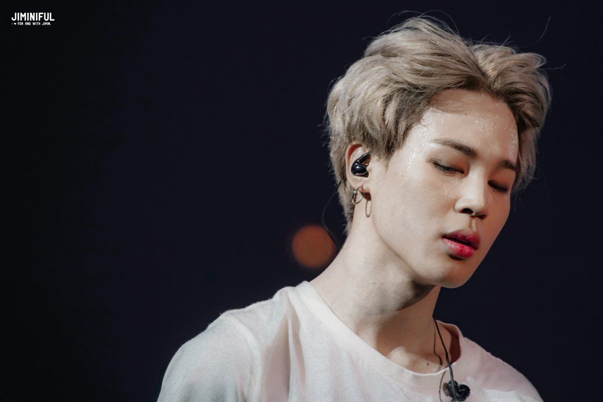 Jimin demuestra su verdadera personalidad con las mujeres e impresiona al ARMY (VÍDEO)