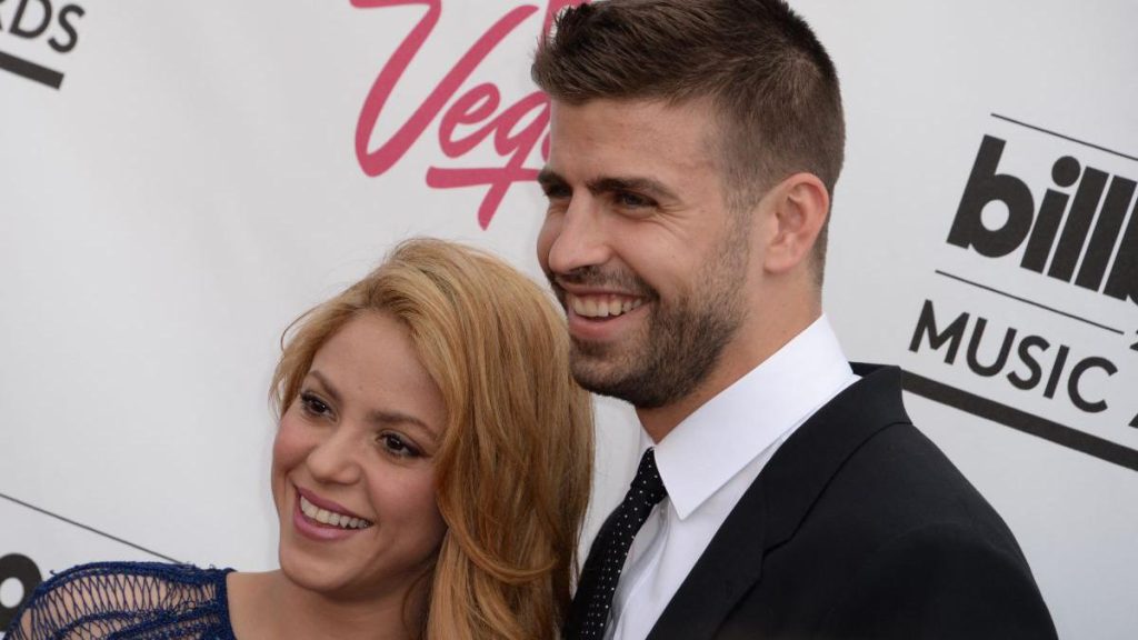 Gerard Piqué presentó a sus padres y a sus hijos a la mujer con la que le fué infiel a Shakira