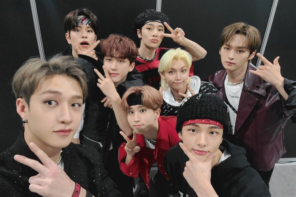 JYP Entertainment se disculpa con los fans de Stray Kids por problemas en el evento ISAC