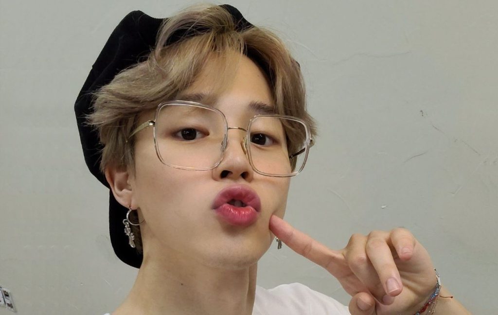 Jimin de BTS es acosado en plena transmisión en vivo por una fan en Estados Unidos