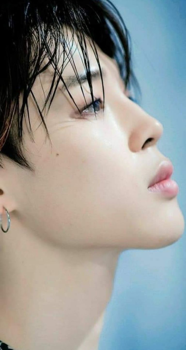 BTS: 3 fotos de Jimin que confirman que tiene unos labios de corazón perfectos