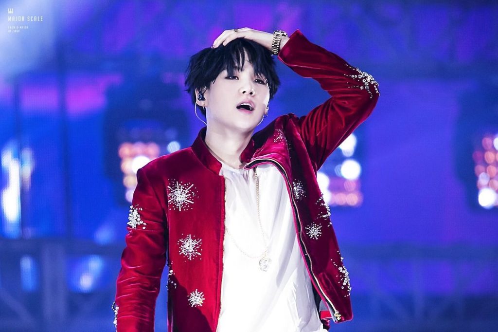 BTS: Suga recibe una feliz noticia y despierta la envidia del resto de sus compañeros