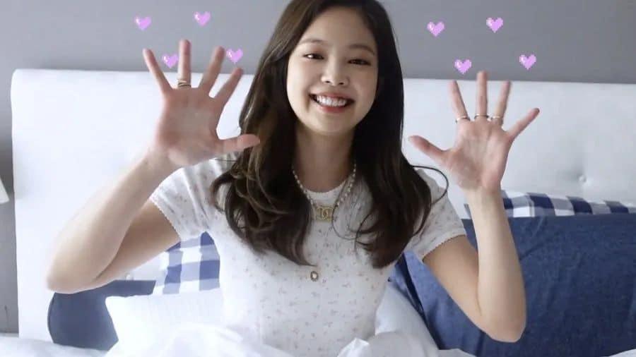 Salen a la luz NUEVAS fotos de Taehyung y Jennie en la misma cama