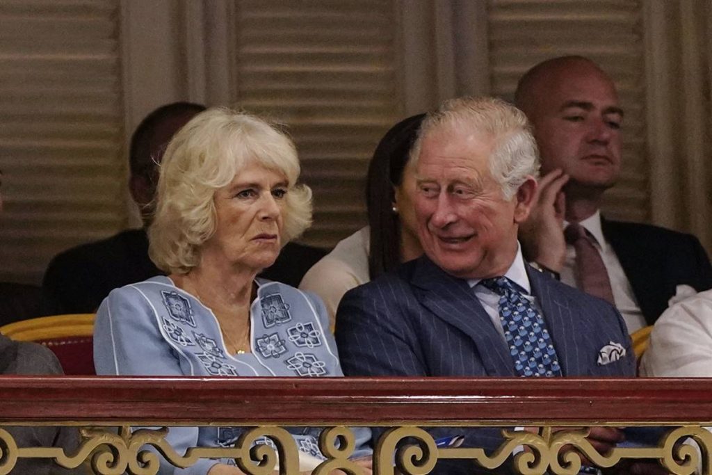La conversación sexual entre Carlos III y Camila Parker que podría costarle su ascenso al trono Británico