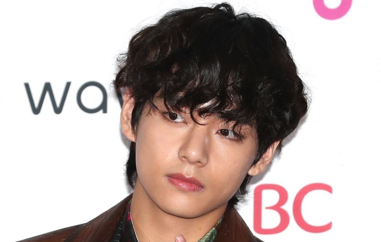 V de BTS demuestra increíble poder con su nuevo proyecto Estados Unidos