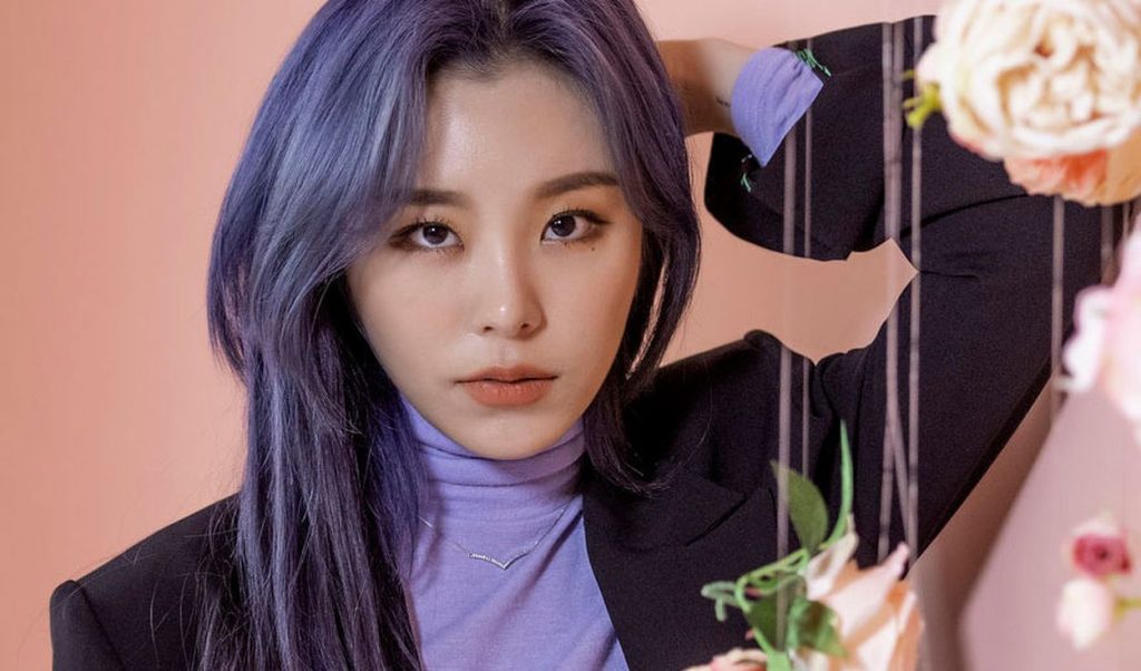 Wheein de MAMAMOO habla sobre su salud tras lesionarse con fuegos artificiales
