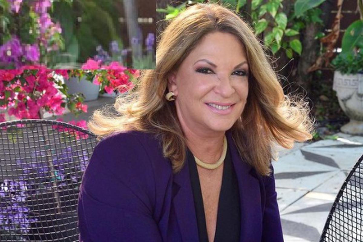 Doctora Ana María Polo se deja ver en traje de baño y deja atónitos a sus seguidores