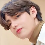 Descubre la razón por la que Taehyung de BTS usa lápiz labial rojo