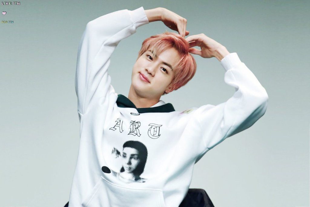 El alocado baile de Jin de BTS que ha sorprendido a todo el ARMY