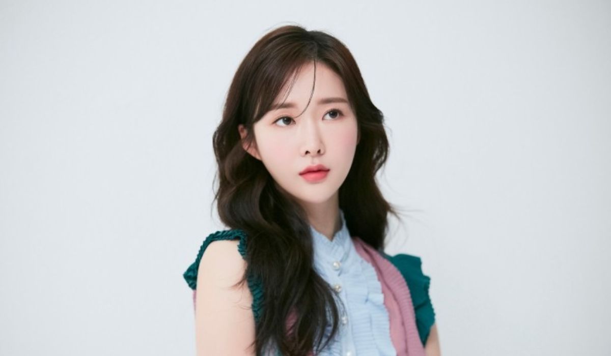 Internet defiende al grupo CLASS:y luego de que su manager les roba el centro de atención