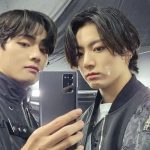 Jungkook ignora a sus compañeros pero a Taehyung si le toma la mano (Video)