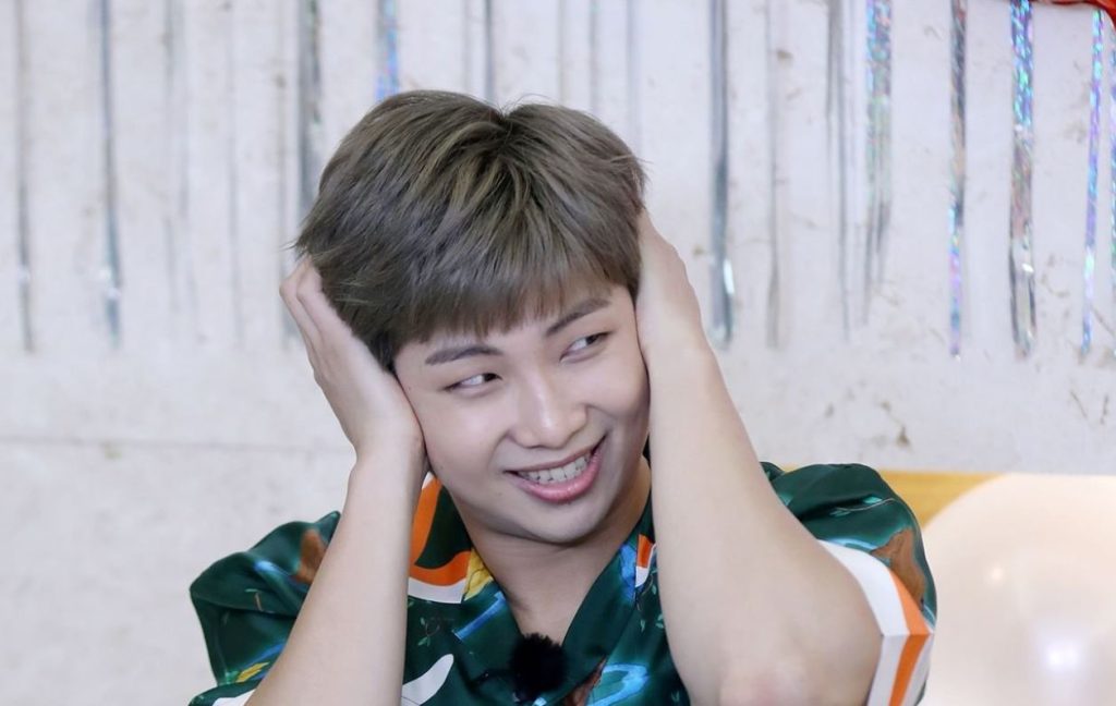 RM revela de forma sugerente que BTS quiere 'jugar, tocar y sentir' a ARMY