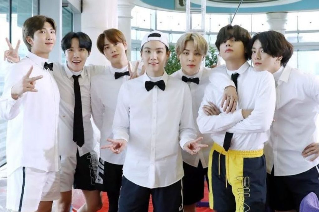 Todo es caos cuando los miembros de BTS practican un nuevo ejercicio