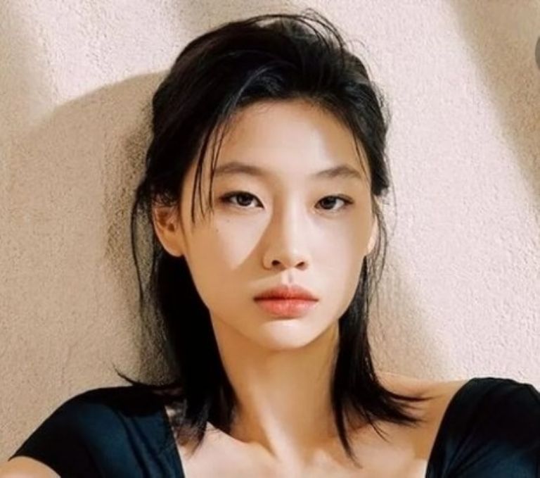 Jin de BTS enamoró a una actriz de "El Juego del Calamar"