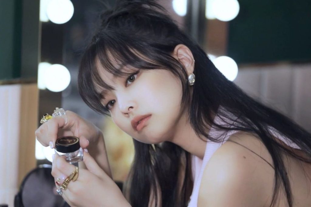 Jennie de BLACKPINK llama la atención por maldecir durante un concierto