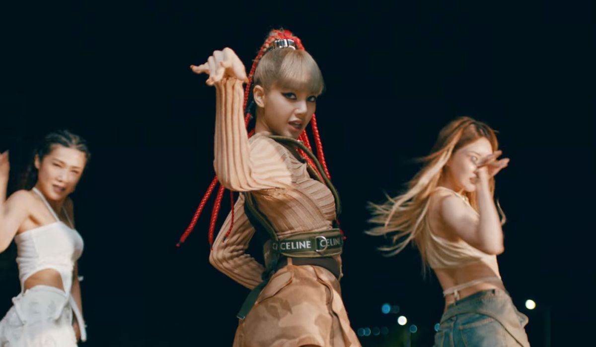 Lisa de BLACKPINK mandó a callar al público con esta frase
