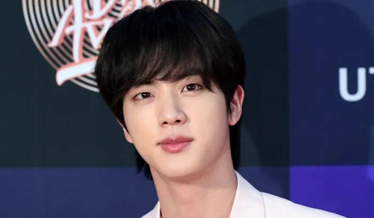 Revelan la verdadera personalidad de Jin de BTS mientras trabaja