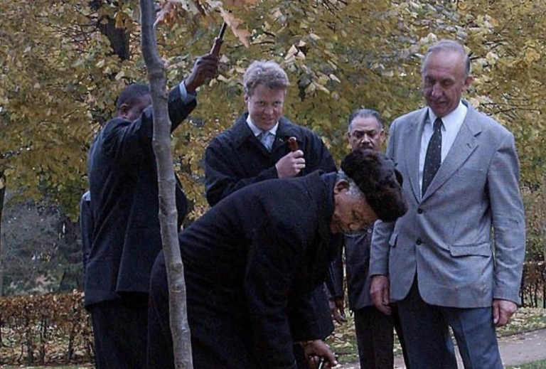 La conmovedora anécdota del lugar donde descansa Lady Di