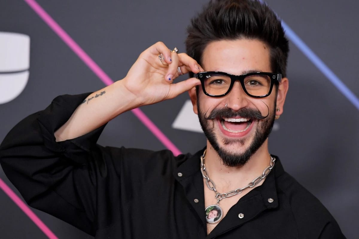 Camilo anuncia un nuevo documental y el público lo masacra a críticas