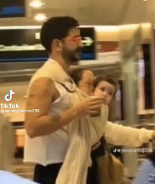 Índigo, la bebé no binaria de Camilo y Evaluna, es idéntica a sus padres