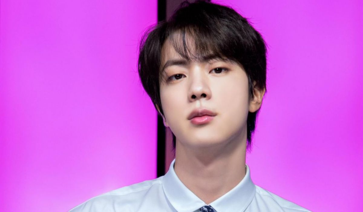 El ejército de Corea permite ver la primera foto de Jin de BTS con su uniforme militar