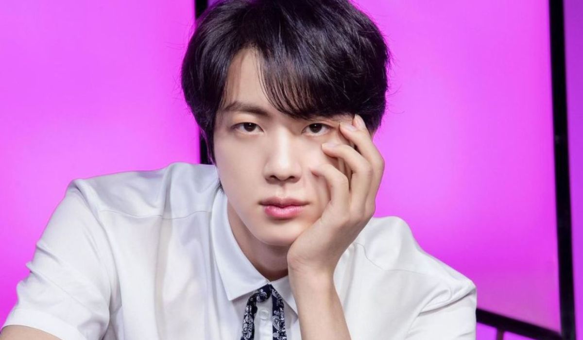 El ejército de Corea permite ver la primera foto de Jin de BTS con su uniforme militar