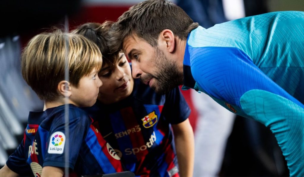 Gerard Piqué le da algunos consejos a sus hijos antes de la mudanza, Shakira se opone