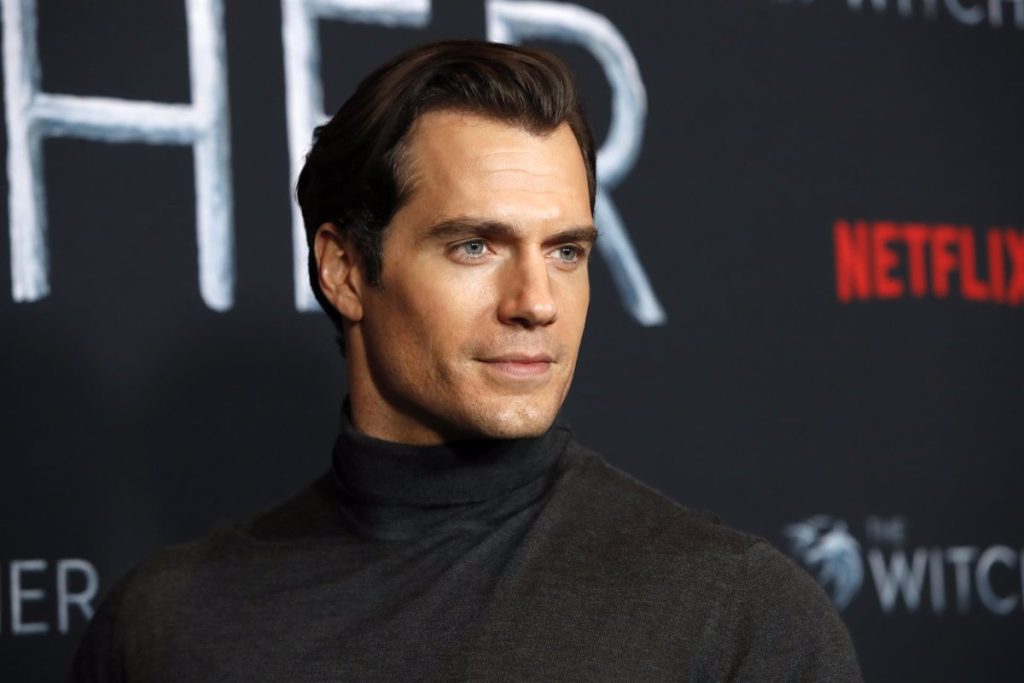 Henry Cavill confirma una muy triste noticia para sus fans