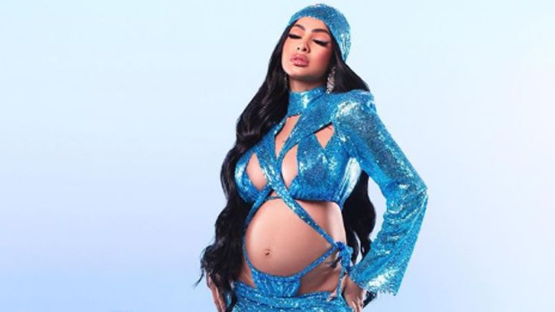 Yailin la más viral publica nuevas fotos de su embarazo y le llueven las críticas Yailin la más viral publica nuevas fotos de su embarazo y le llueven las críticas