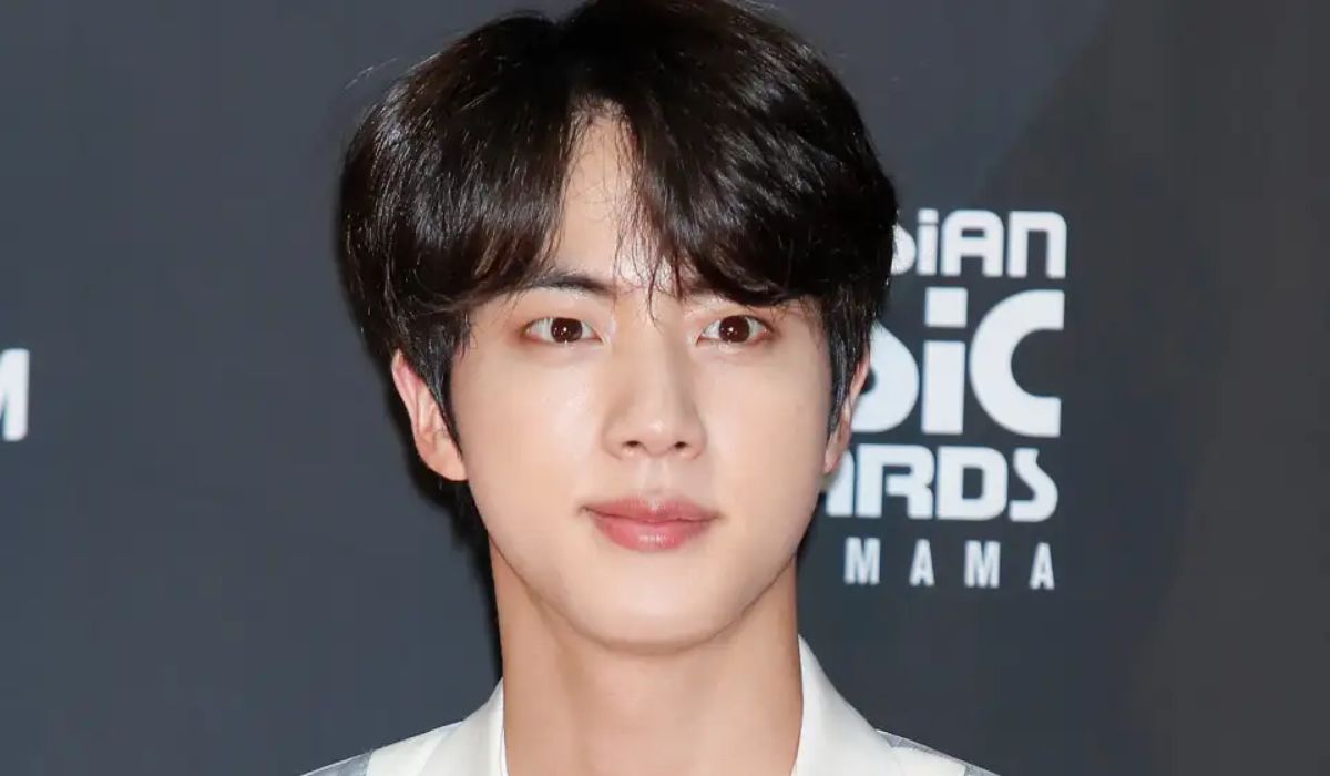 Jin de BTS con un gesto mostró que estaba recién casado antes de irse al servicio militar